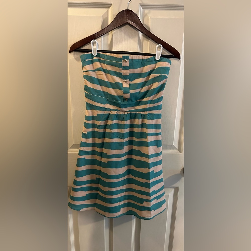 Lady’s Strapless Dress - Size Small